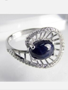 Sterling SILVER Cabochon  Sapphire Ring size 7.5